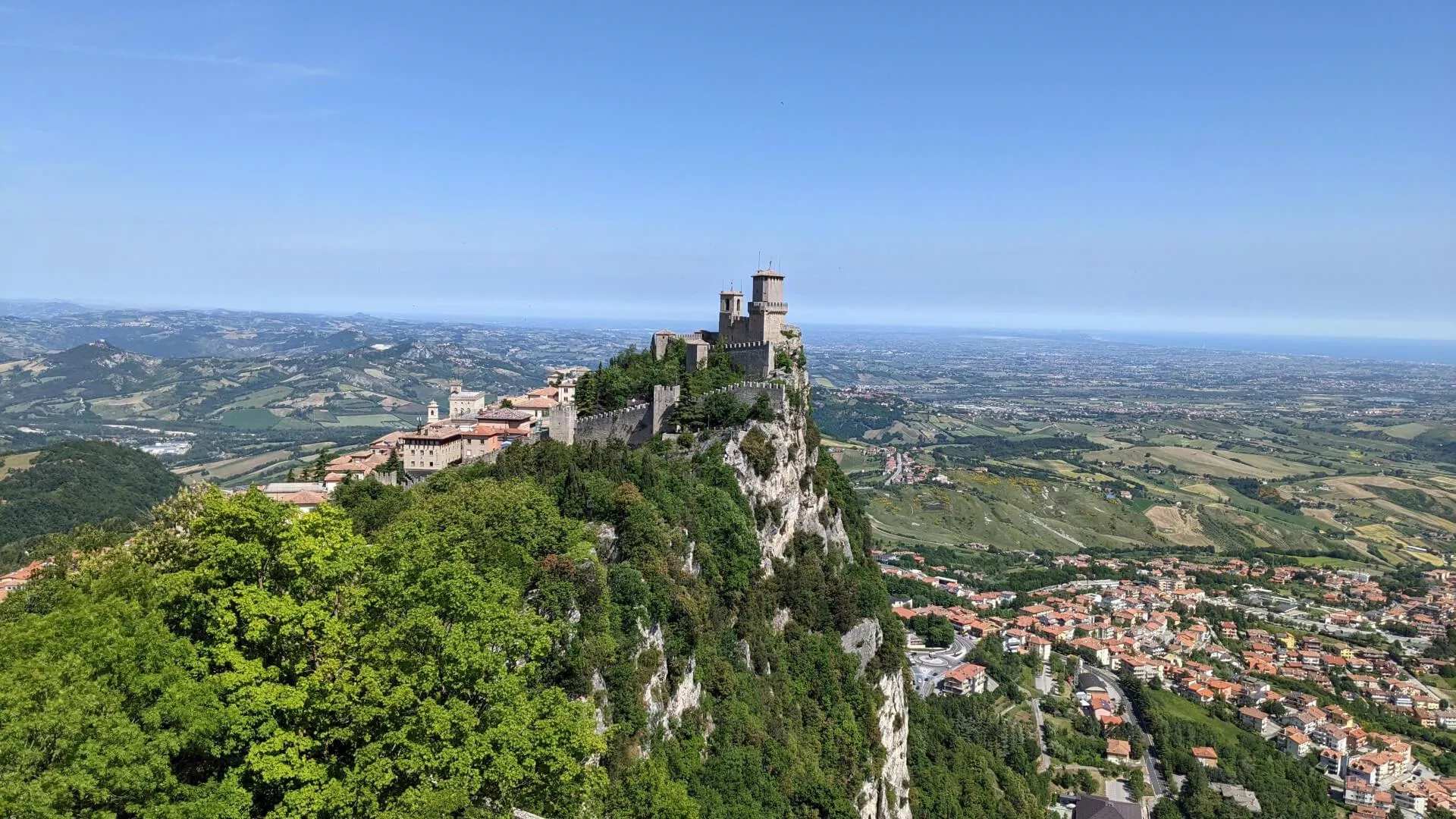 Uniek kamperen in San Marino