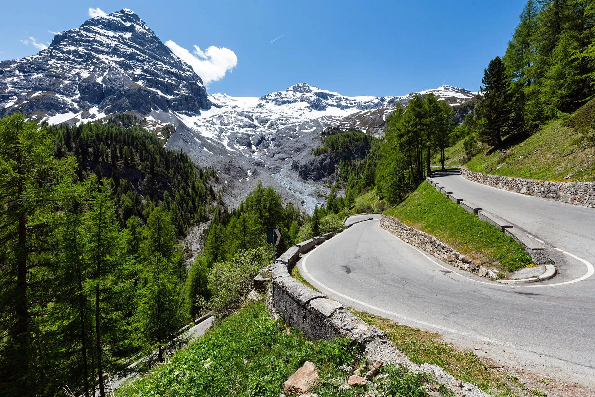 De twee mooiste autoroutes ter wereld