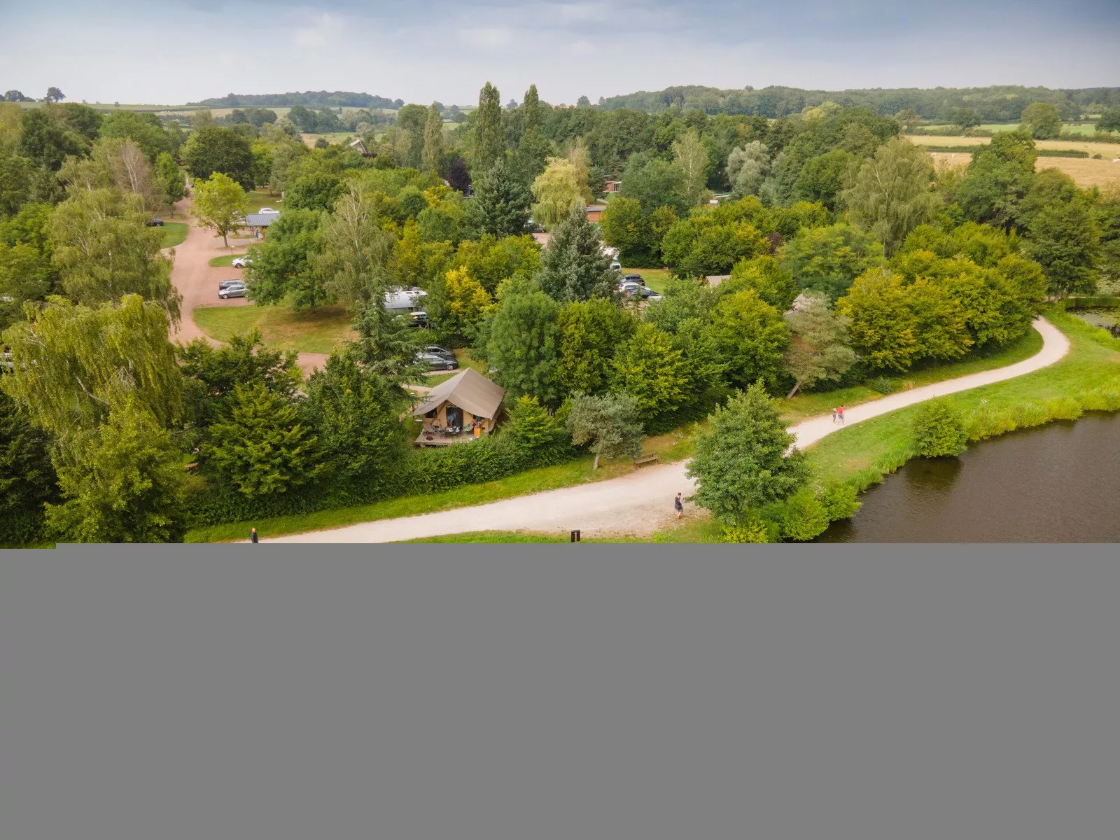 Camping Huttopia Étang de Fouché 