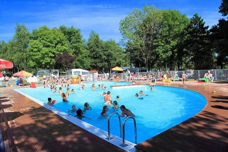 Camping Huttopia Étang de Fouché -