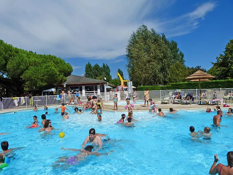 Flower Camping Le Nauzan-Plage 