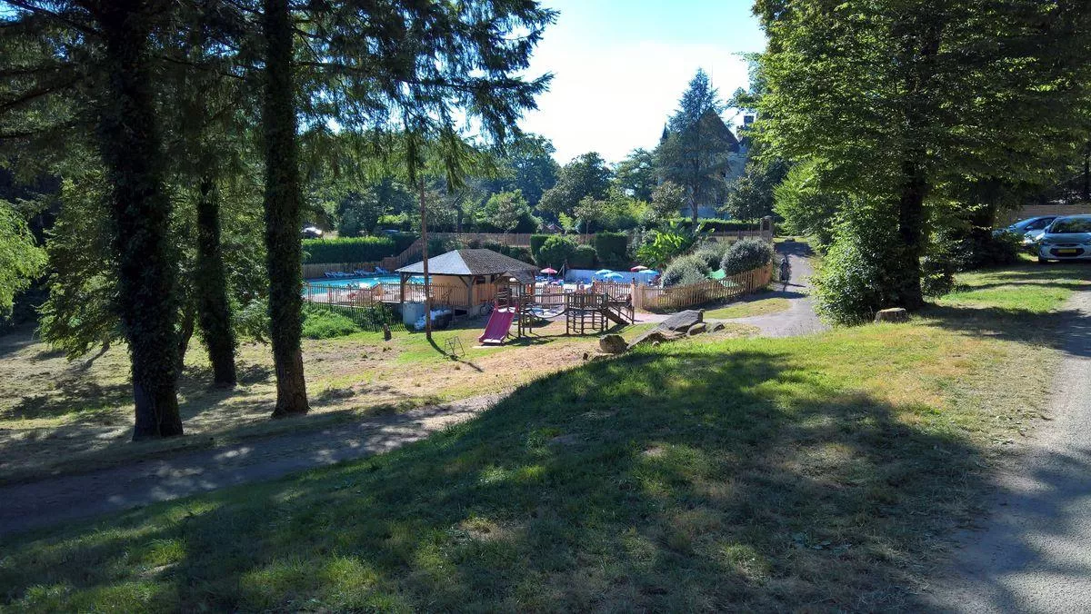 Camping Château Le Verdoyer -