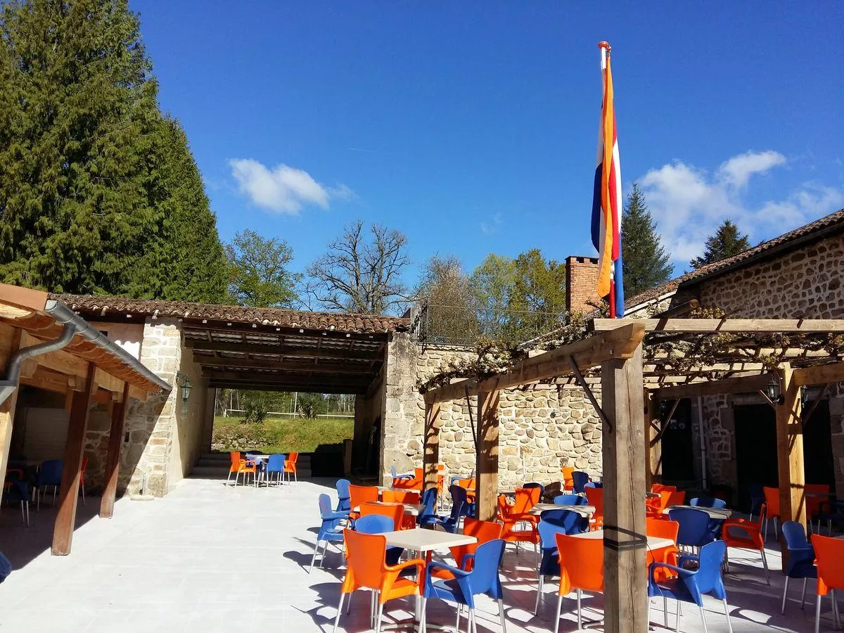 Camping Château Le Verdoyer -