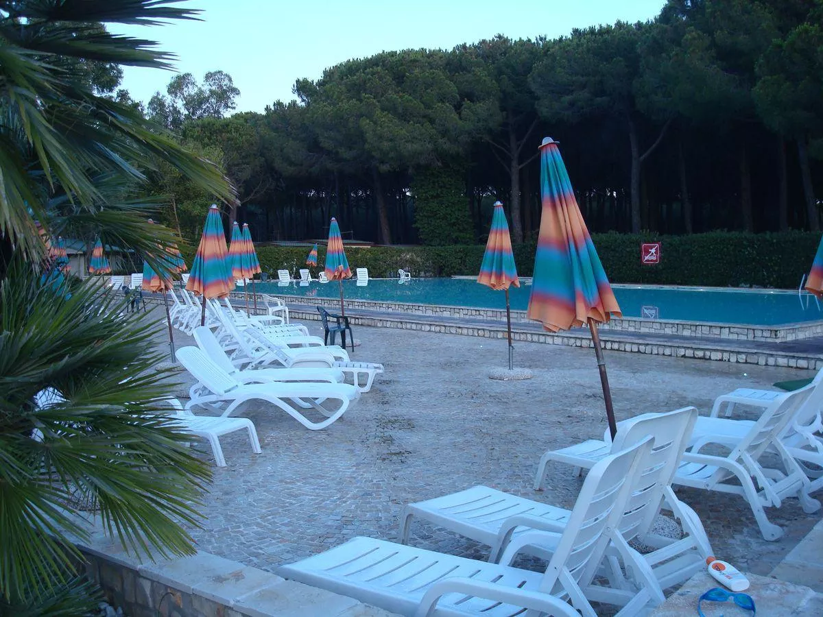 Camping Free Beach -