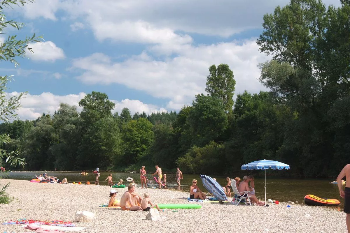 Camping Les Bords de Loue -