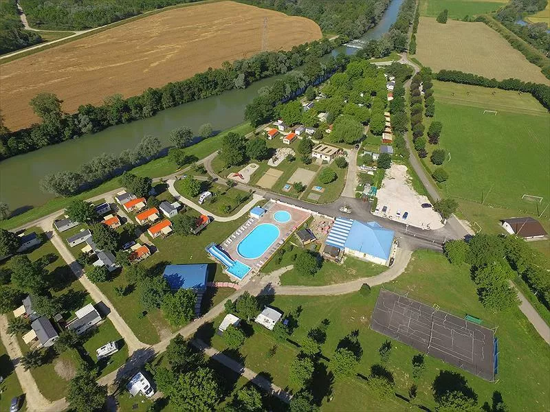 Camping Les Bords de Loue -