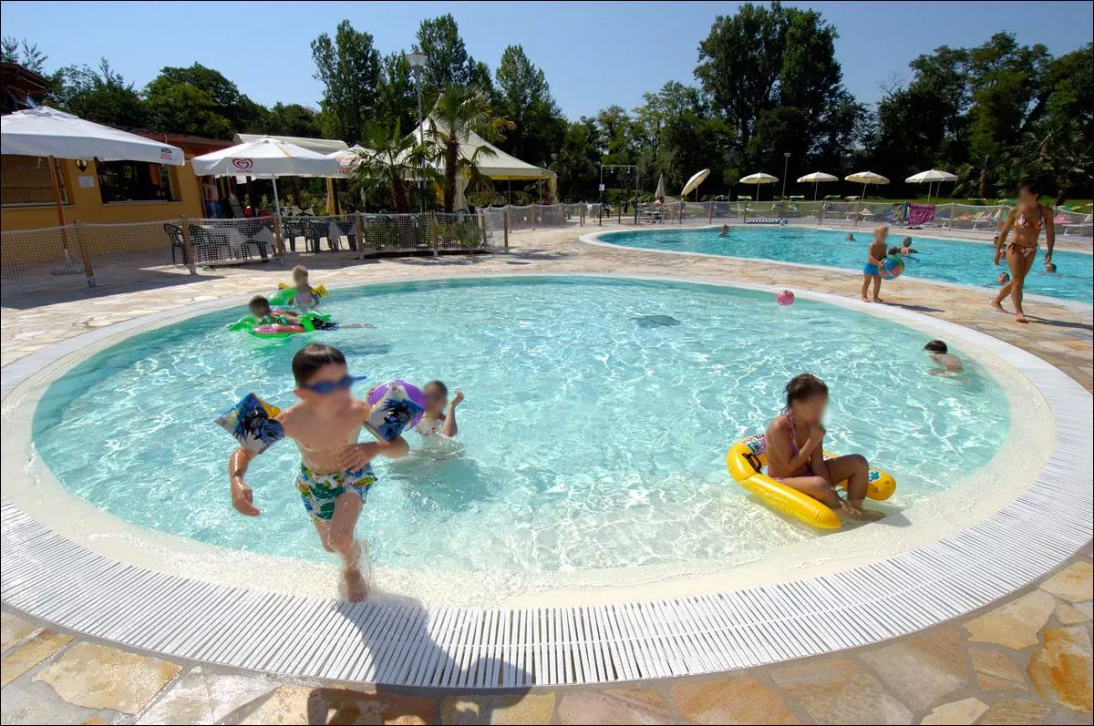 Camping Baia Verde -