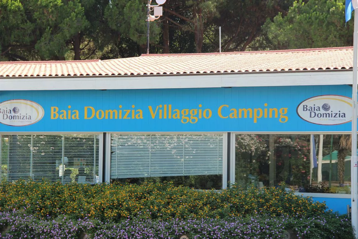 Baia Domizia Camping Village -