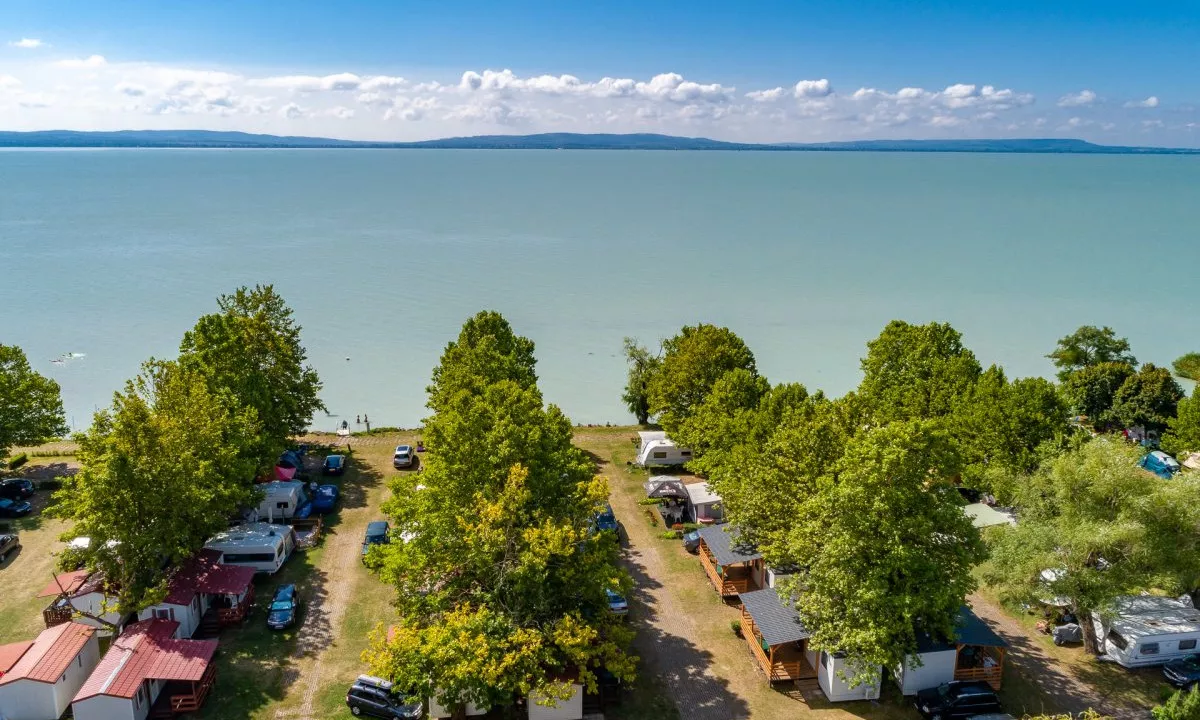 Balatontourist Camping Strand Holiday