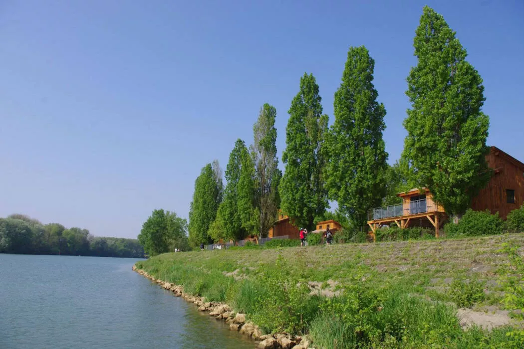 Kanopée-Village à Trevoux 