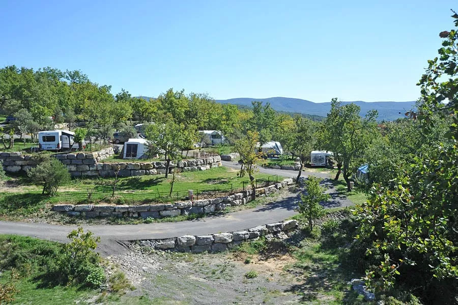 Camping Domaine de Chadeyron 