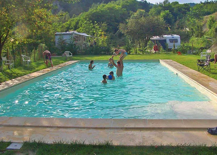 Piccolo Camping E Maieu 