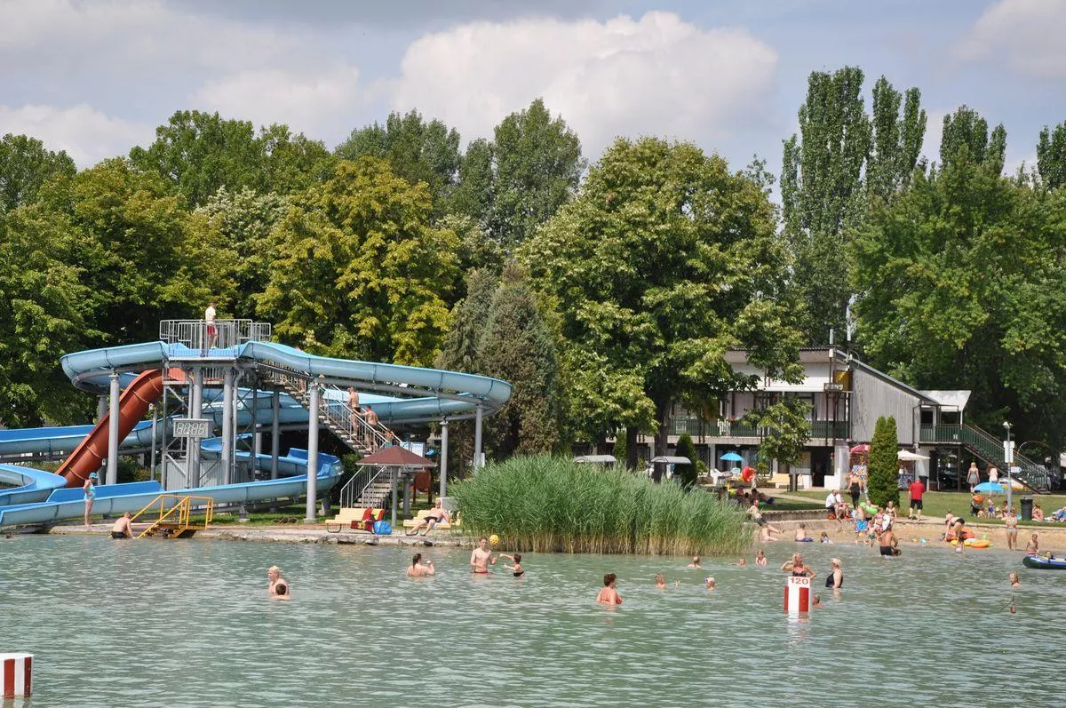 Balatontourist Camping & Bungalows Füred -