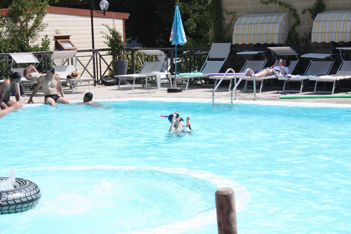 Camping Torre Pendente -