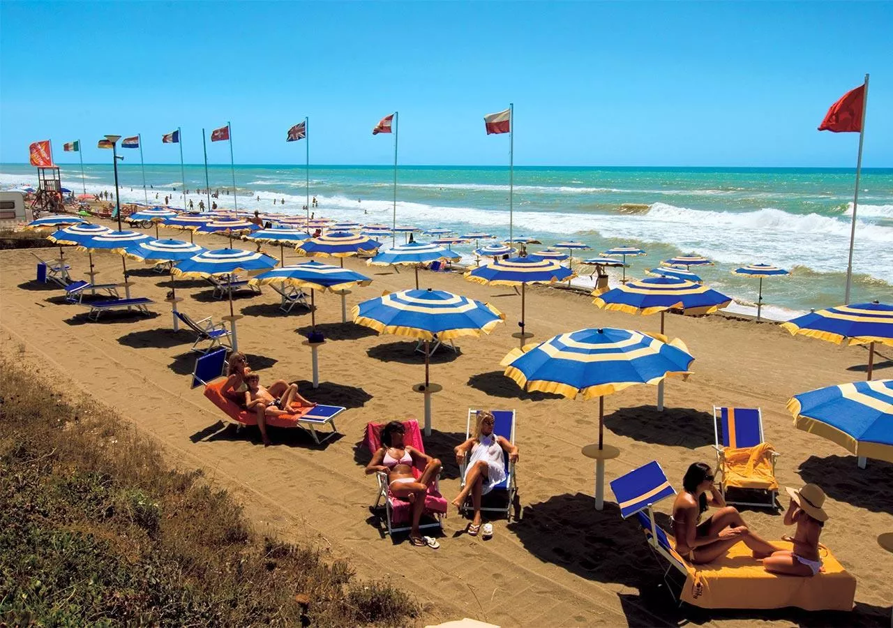 Baia Domizia Camping Village -