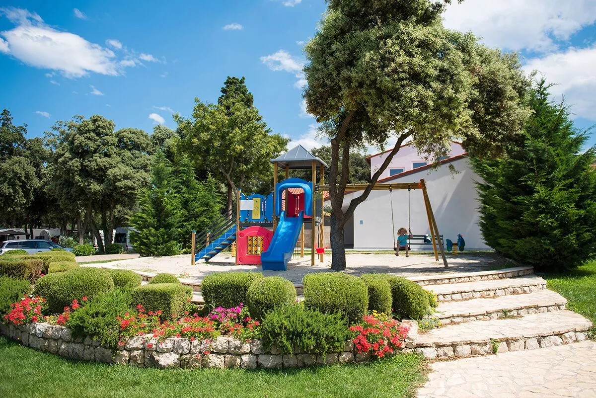 Camping Strasko -