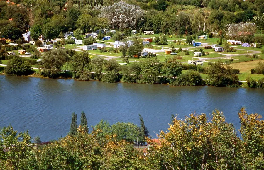 Camping LEtang des Forges 