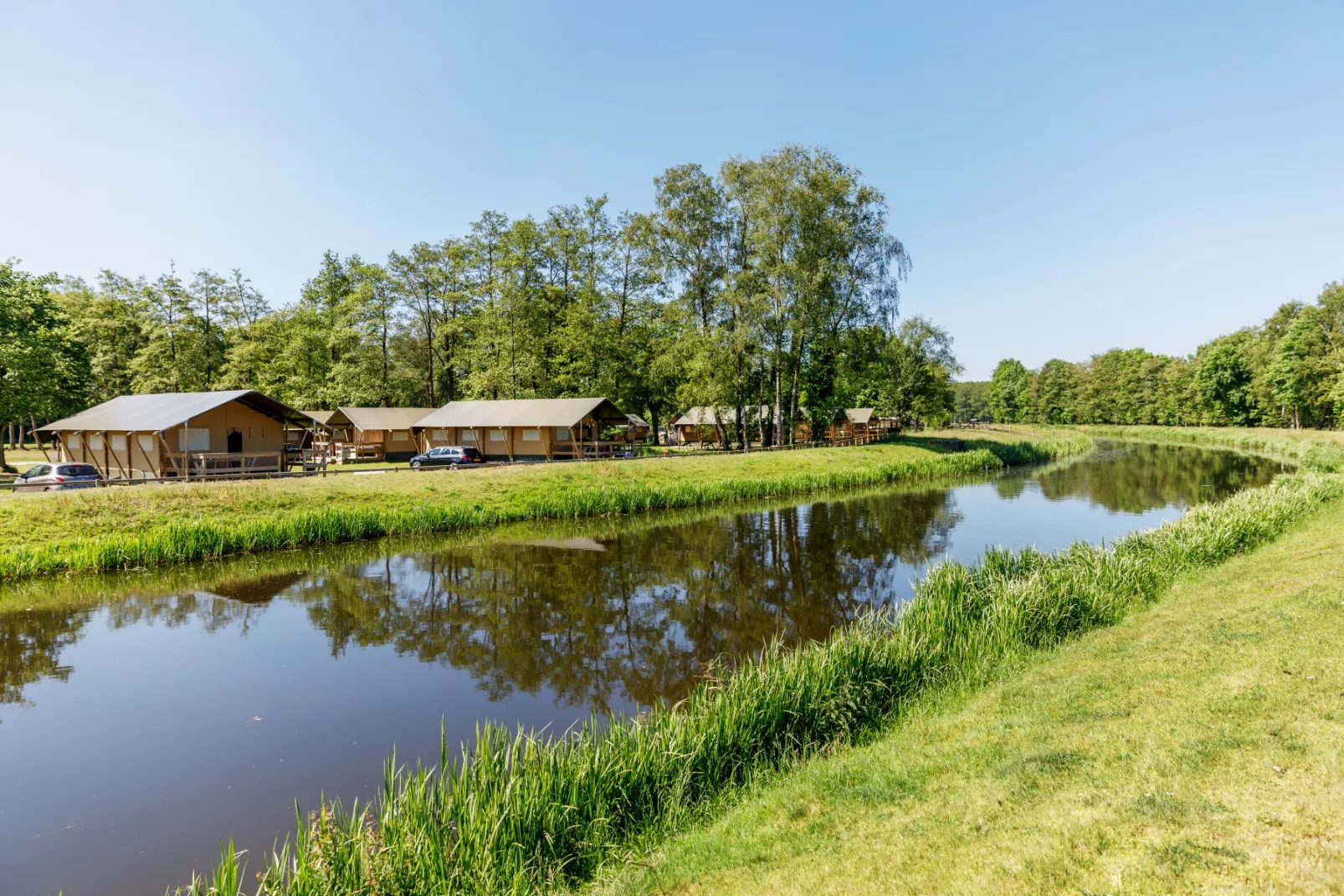 Camping Vakantiepark De Twee Bruggen-