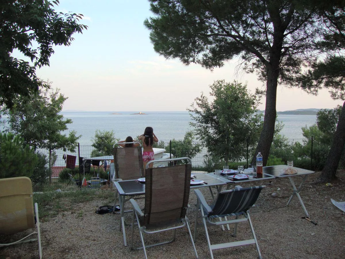 Nevio Camping -