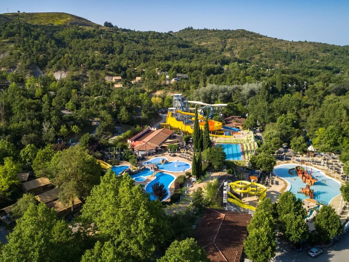 Camping Domaine le Pommier - Ciela Village -