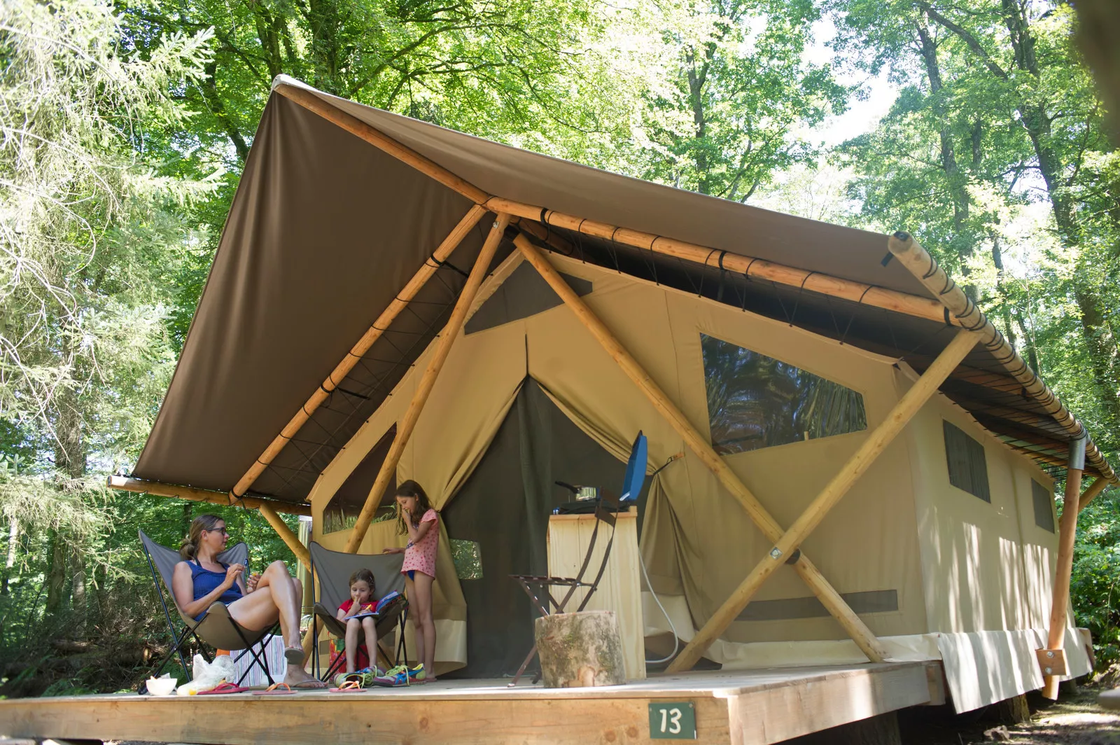 Camping Huttopia Lac de la Siauve 