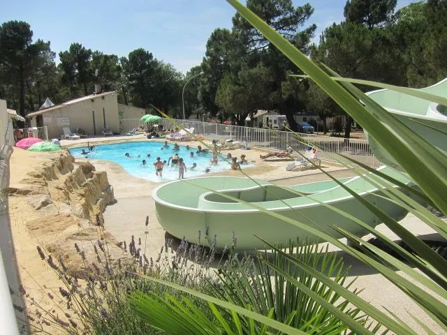 Camping Pinède en Provence 