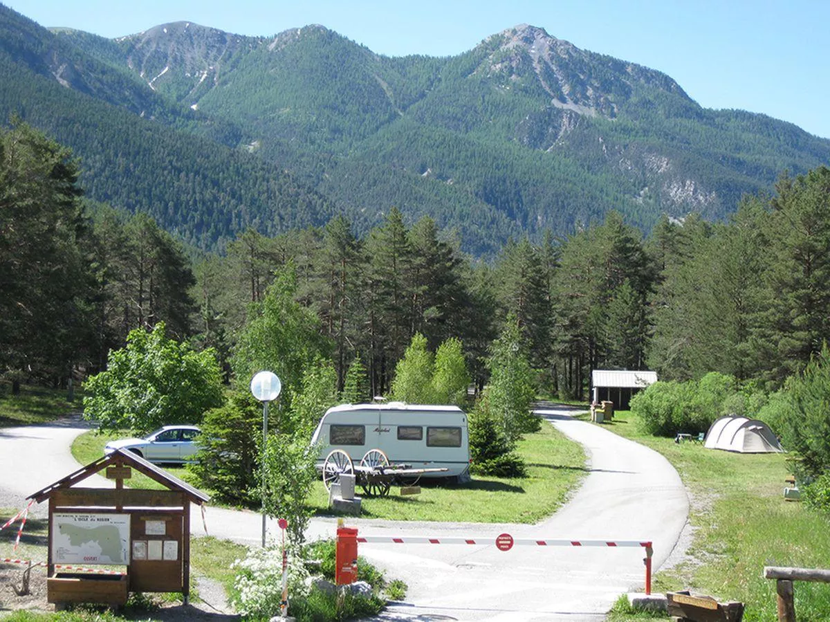 Camping Huttopia La Clarée -