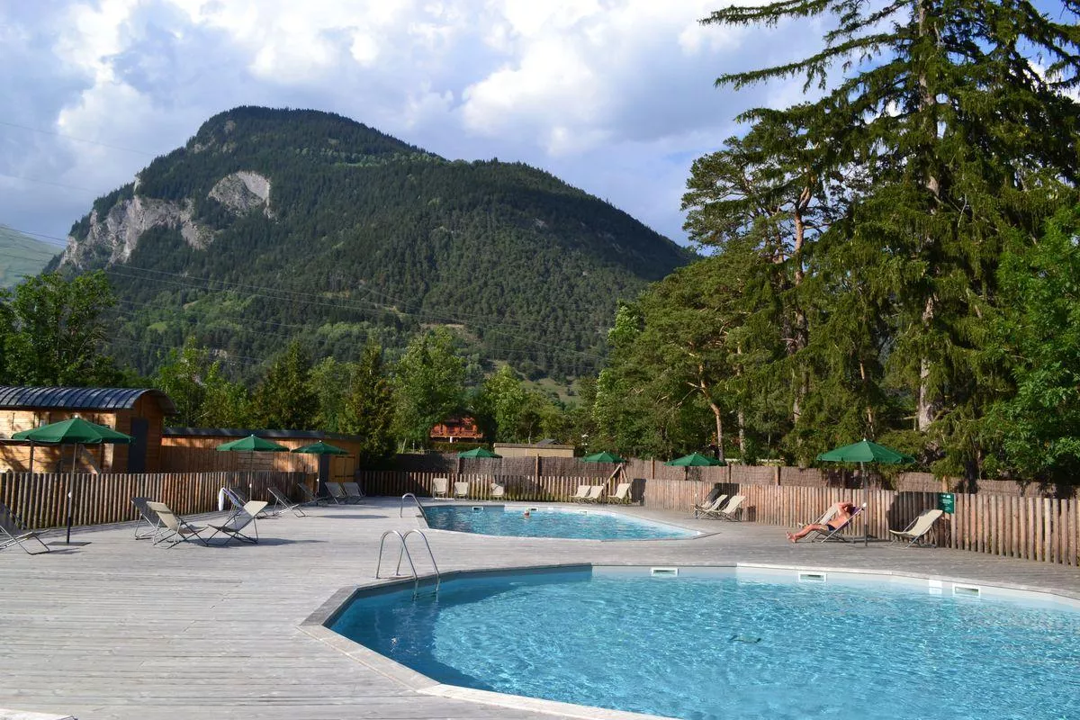 Camping Huttopia La Clarée -