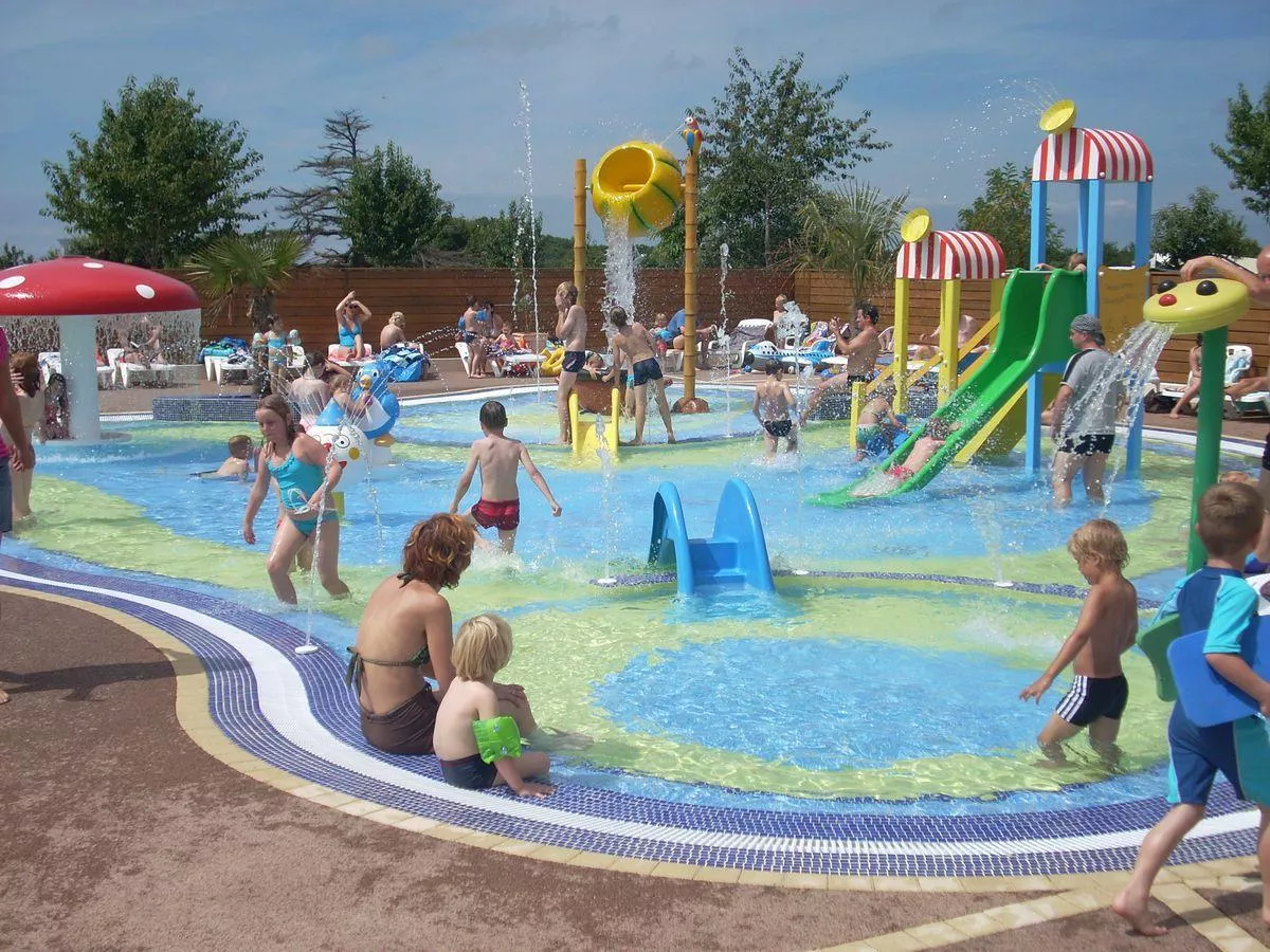 Camping Yelloh! Village Le Pin Parasol -