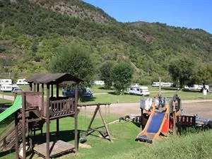 Knaus Campingpark Burgen/Mosel 