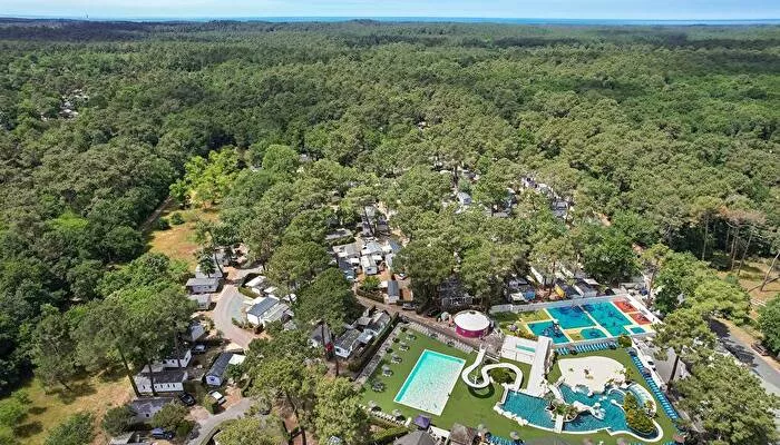 Camping Sandaya LOrée du Bois 