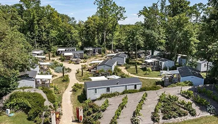 Camping Sandaya Château des Marais 