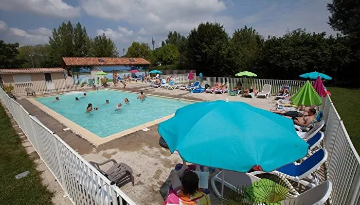 Camping Brantôme Peyrelevade 