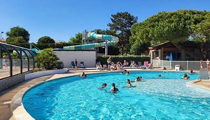 Flower Camping Le Nauzan-Plage 