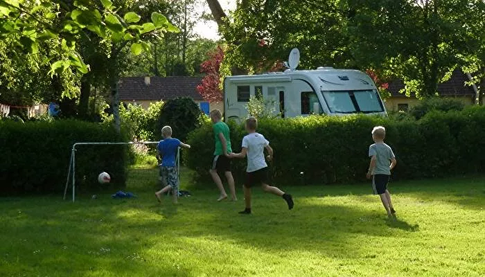 Camping et gîtes des Bains 