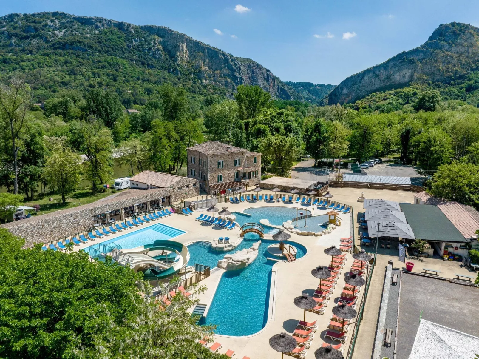 Camping Le Castel Rose - Ciela Village 