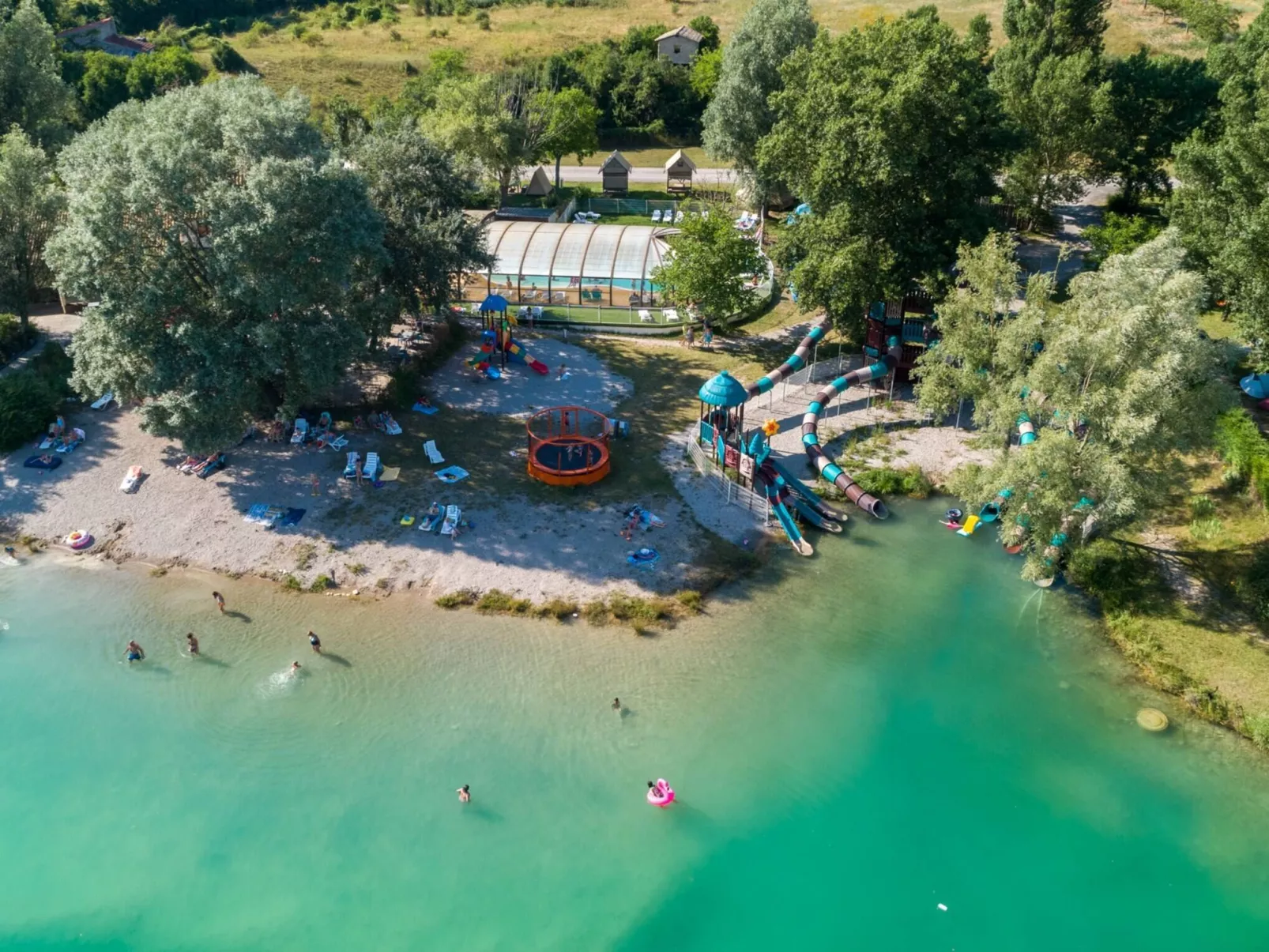 Camping KOAWA Le Lac Bleu 