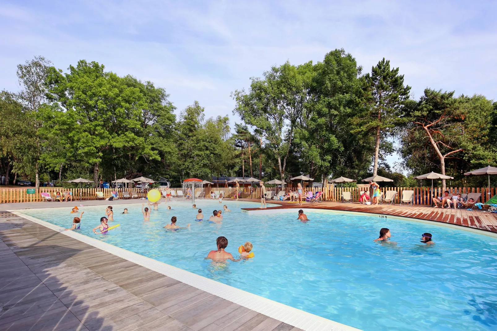 Camping Huttopia Étang de Fouché -