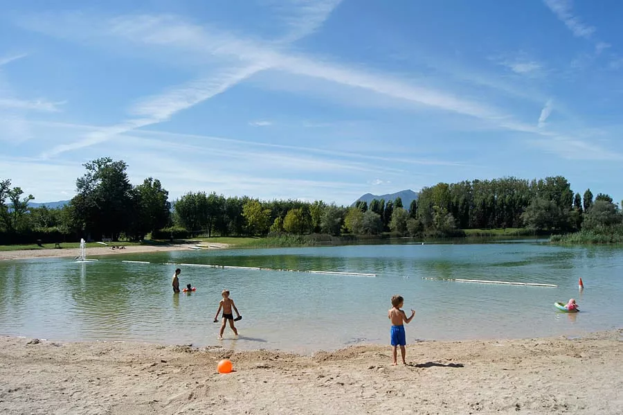 Flower Camping Le Lac du Marandan -