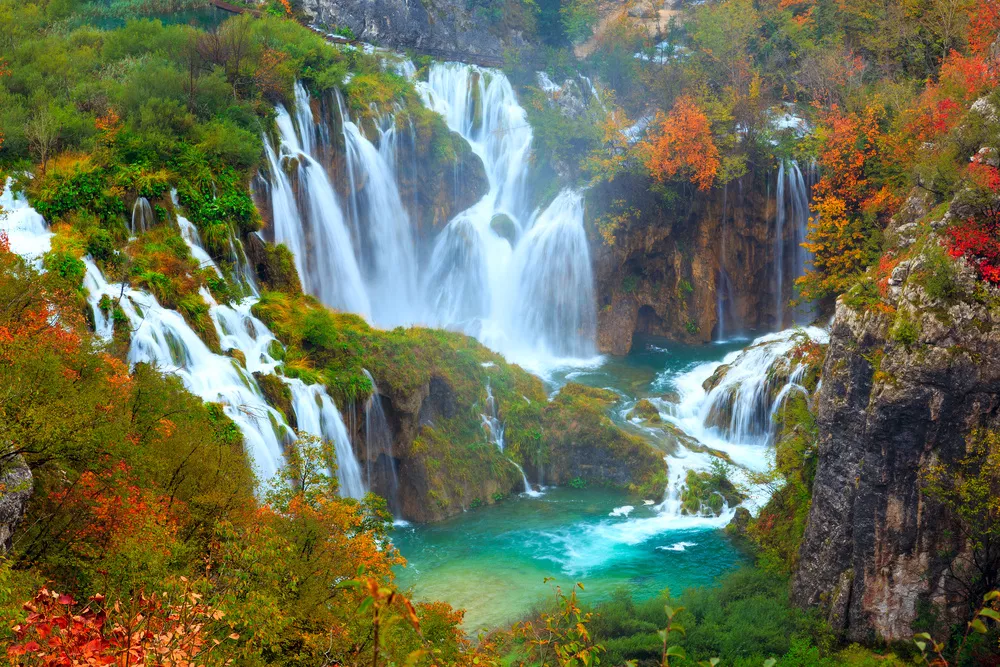 uitzicht op de Plitvice-watervallen